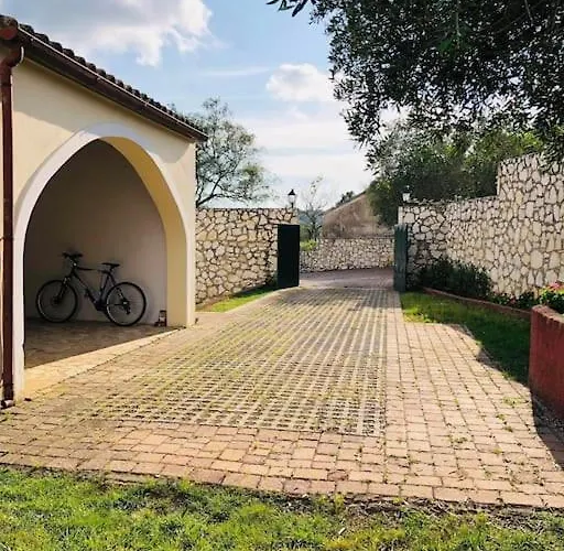 Apartment πέτρινη ιδιωτική με πισίνα